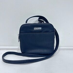 Roots Black Crossbody Shoulder Bag Multi-Zipper Silver Hardware Adjustable Strap